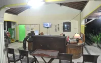Hotel Queen Star - 2-Star