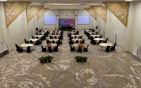 Raja Hotel Kuta Mandalika Resort & Convention