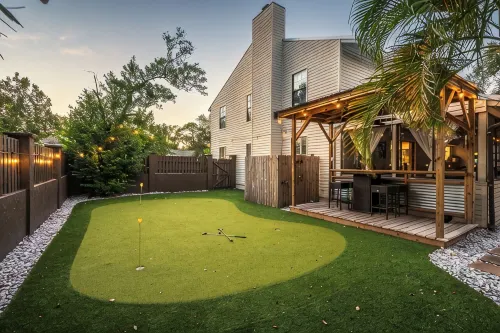 6Br! Sleeps 15+ Htd Pool, Putting Green, Theater, Game Rm, 5 mi to Beaches, Ami