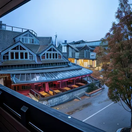 Blackcomb Lodge