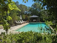 Pinarello: CHARMING HOUSE 400m FROM THE BEACH, SWIMMING POOL AND SPA - Pools