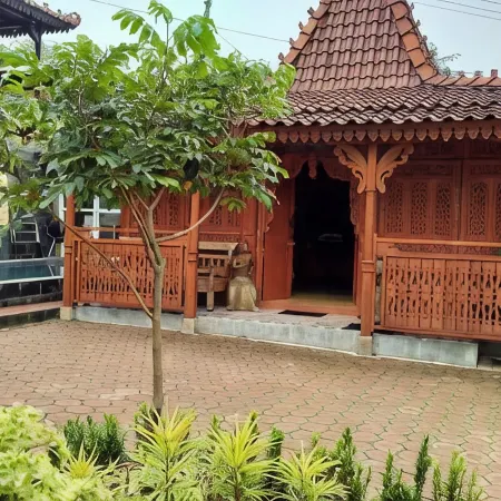 The Pekayon Villa Pacet