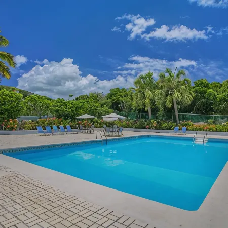 Wow! 3 Br! Remodeled Waterfront Unit, Sapphire Beach, Ocean View, Private Patio