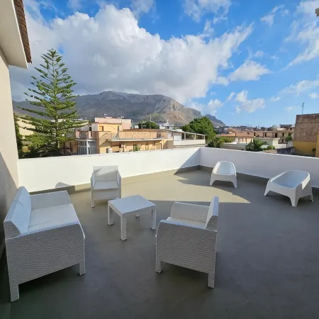 Tevergad Suites & Rooms