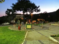Elaia Hotel