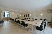Unique Hôtel Résidence & Spa
