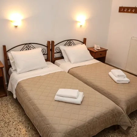Anixis Hotel