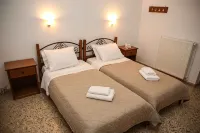 Anixis Hotel