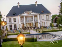 Hôtel la Ramade Ξενοδοχεία στην πόλη Avranches