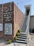 HISTORIC 1890s Rexburg Loft - 2 Q, 1 K Laundry, 2 blocks to BYUI, Clean & Fun!