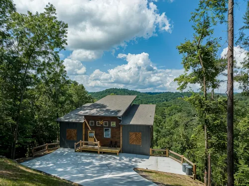 7p salt water Hot Tub/New construction/Amazing view - Wifi