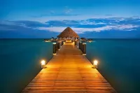 Luxury Waterfront Villa + FULL RESORT ACCESS! No sargassum! - Villas