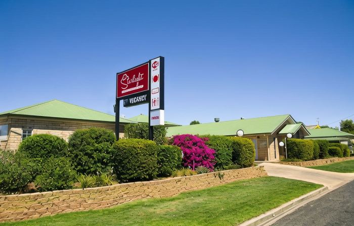 Starlight Motor Inn