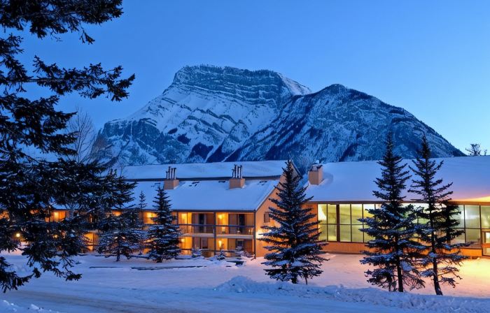Douglas Fir Resort & Chalets