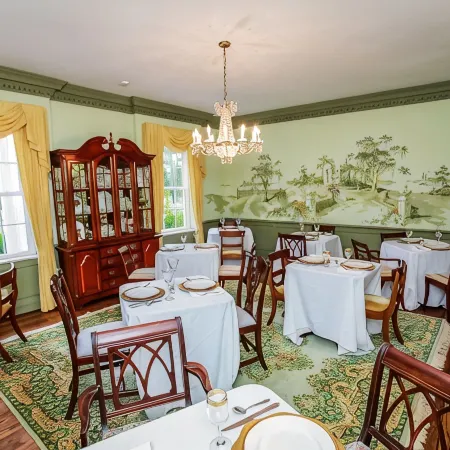 The Virginia Cliffe Inn