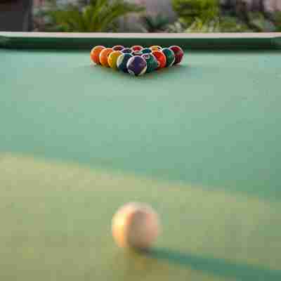 F2 - Pool, Inverter, Gym, Pavilion, Wifi, Perfect for Kids - Ibex Meanwood! Fitness & Recreational Facilities