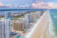 Luxury Waterfront Retreat Near Daytona Beach - Homestays