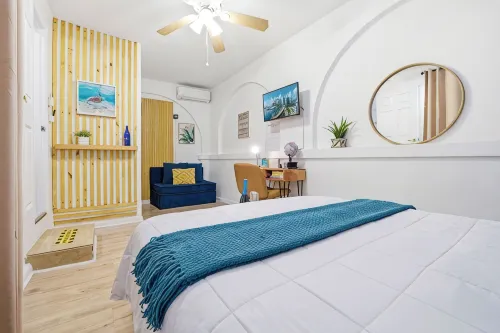 2Bd/1B/7Ppl/Wi-Fi/BBQ/Spa/Free Parking & Washer/Dryer