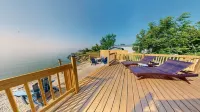 Waterfront 3 Bedroom Cottage w/Sunsets over Sandusky Bay - 3 estrellas