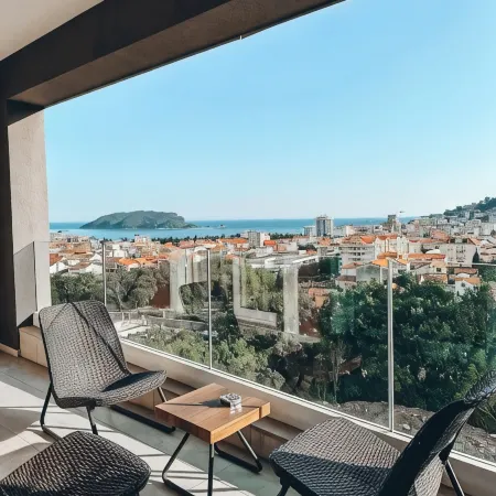 Chill and Go Aparthotel