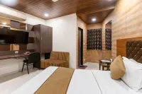 Hotel Ashish - 3 ดาว