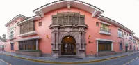 DM Hoteles Ayacucho Hotel di 