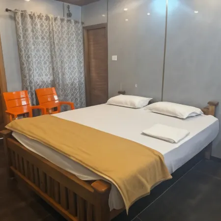 Aishwarya Homestay