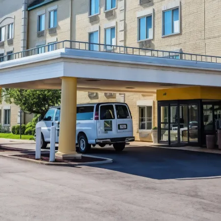 Quality Inn & Suites Cvg Airport