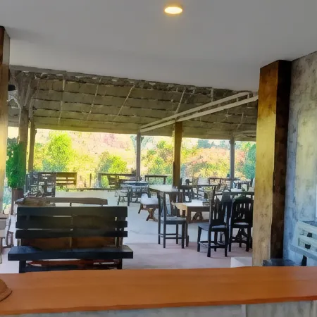 Mong Homestay Resort