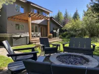 BEAUTIFUL PVT HOME W/ MODERN FURNISHING - EXCLUSIVE WEST BANK JACKSON HOLE