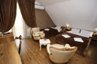 Grand Gmp - Guest houses