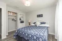 Beachy Getaway–Cozy, Clean & Equipped w/ All Essentials! Relax, Enjoy & Refresh! - Boutique