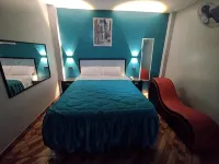 Hostal El Pilar - Homestays