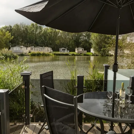 Rosedale Lakeside Lodge