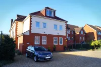 Ricky Road Guest House - Premium - Kitchenette