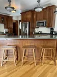 1905 Victorian Farmhouse close to Lake Geneva. - 3-Star