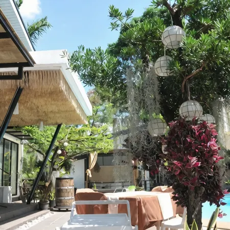 Date and Dine Residences