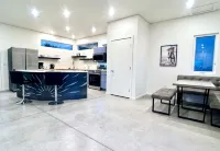 Modern Studio Home w/ Private Yard  SolMod #2 - Bungalows