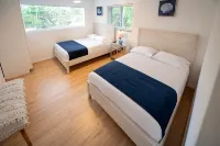 D’Mauchi-WaterHouse-Beaches20min-boat-dockparking - maisons de vacances