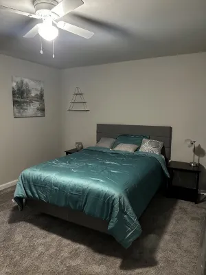 Cozy Modern Gem - 2-Sterne