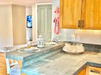 Cozy, Quiet, Bothell River House - Homestays