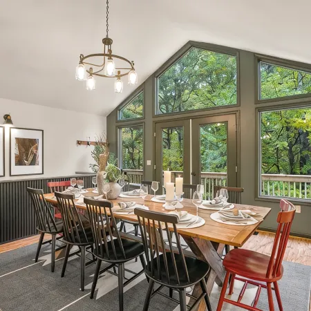 7BR Designer Home w/ Hot Tub, Game Room