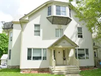 Cozy Loft steps from VT Downtown Ξενοδοχεία στην πόλη Bennington