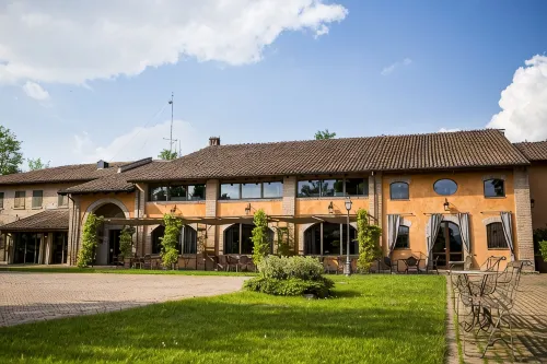 Relais Cascina Scottina - Villas