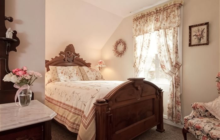 Alpine Haus Bed & Breakfast Inn