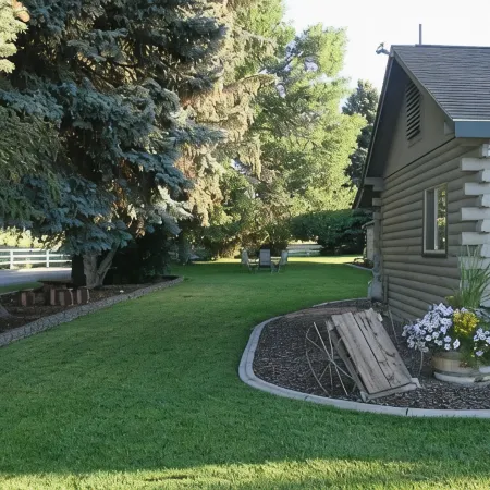 White River Inn
