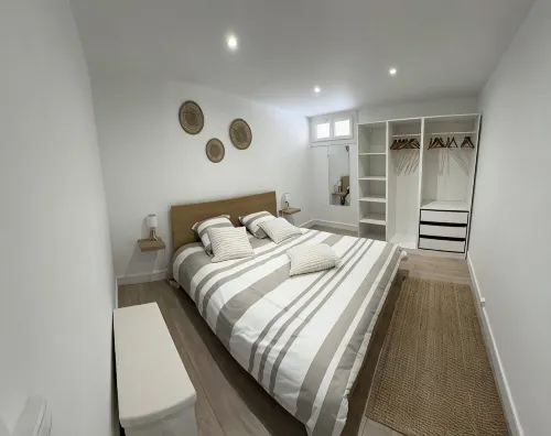 Joli Appartement Rénové de 55m2. Parking Gratuit - Apartments