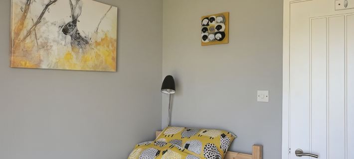 Lovely house on the beach front in Llansteffan Hotels in Carmarthen