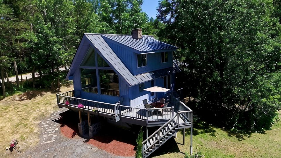 Warren VT Chalet for Ski, Summer + Fall Fun, WIFI
