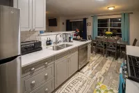 Fifa & Stadiums, Family & Pet Friendly, Smart Home, Garage & Fenced Yard - Wifi